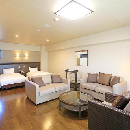 แกรนดิริโอ รีสอร์ต อิชิงะกิจิมะ วิลลา การ์เดน Hotel Ishigaki  ภายนอก รูปภาพ