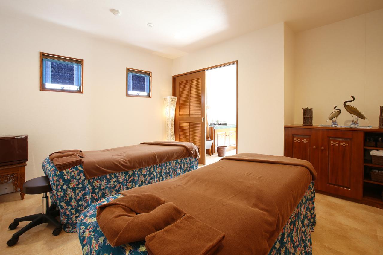 แกรนดิริโอ รีสอร์ต อิชิงะกิจิมะ วิลลา การ์เดน Hotel Ishigaki  ภายนอก รูปภาพ