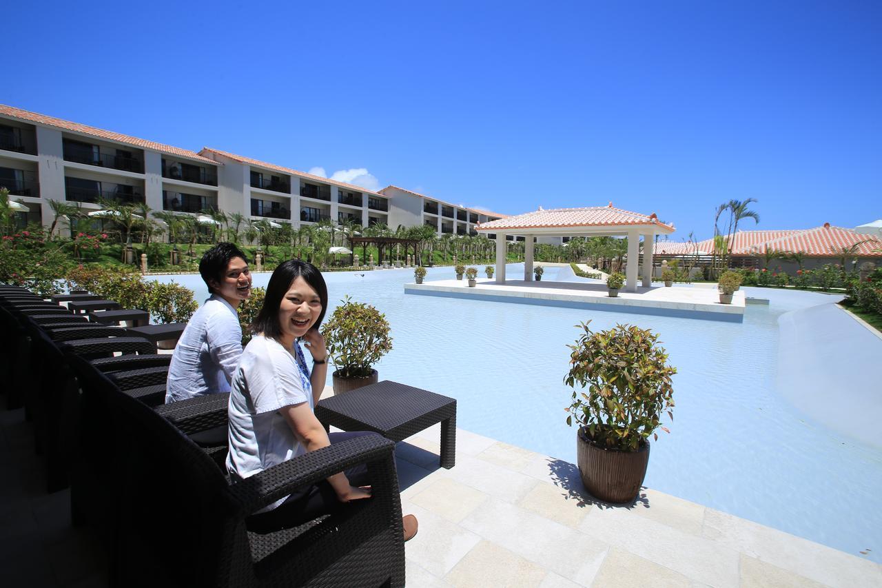 แกรนดิริโอ รีสอร์ต อิชิงะกิจิมะ วิลลา การ์เดน Hotel Ishigaki  ภายนอก รูปภาพ