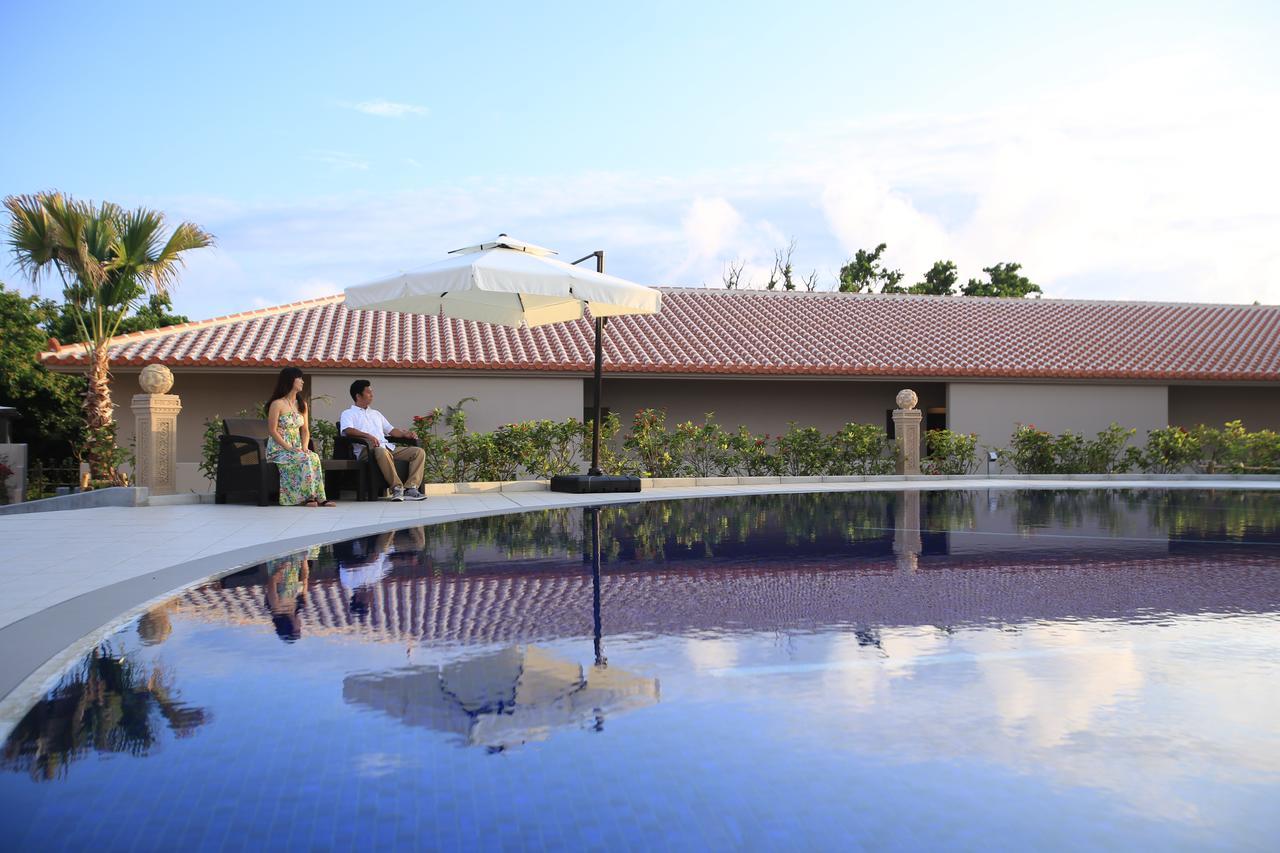 แกรนดิริโอ รีสอร์ต อิชิงะกิจิมะ วิลลา การ์เดน Hotel Ishigaki  ภายนอก รูปภาพ